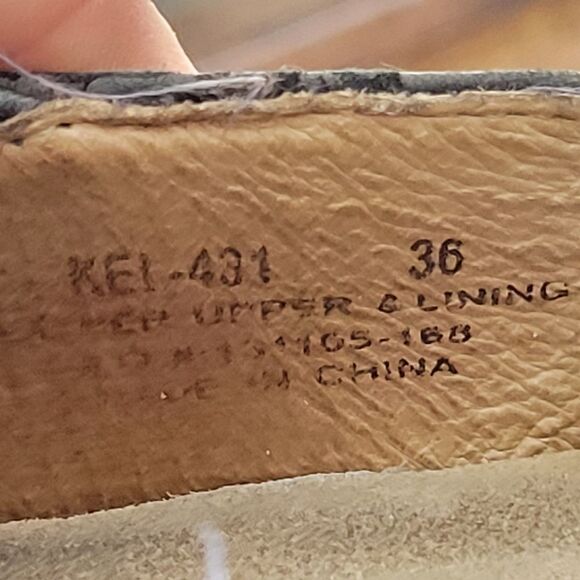 Women’s Alegria Keli Professional – Black Emboss Paisley Clogs 36/6 - Picture 5 of 6